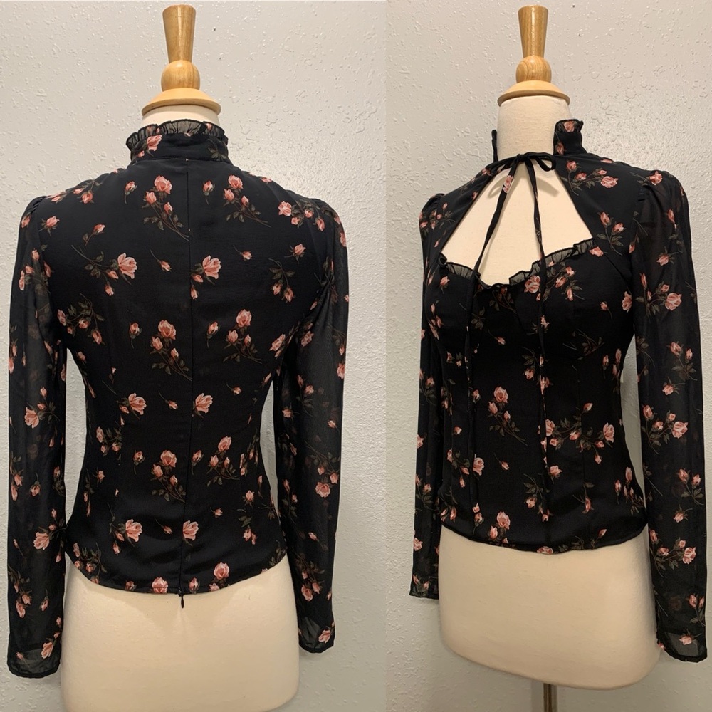 Dode Floral Top - Picture 3 of 7
